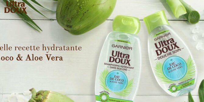 Flacons Garnier Ultra Doux eau de coco et aloe vera avec noix de coco fraîche – pub web Garnier