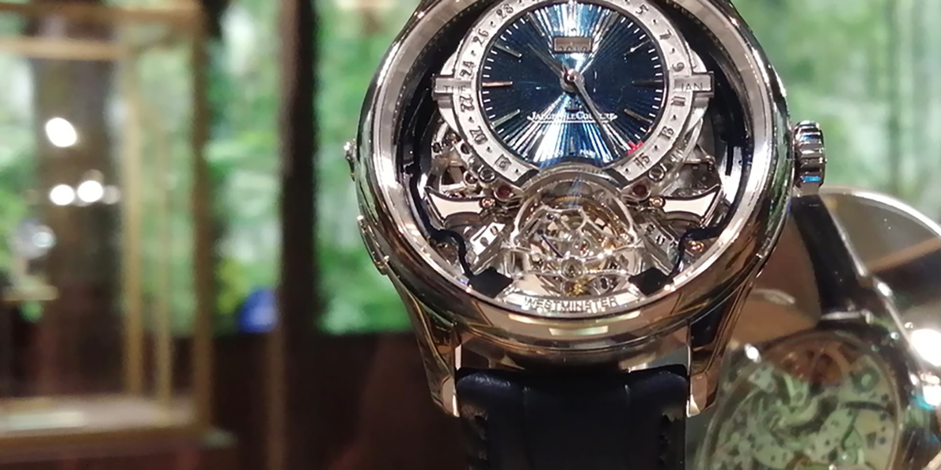 Image 1 Jaeger-LeCoultre SIHH 2019 - Vallée de Joux